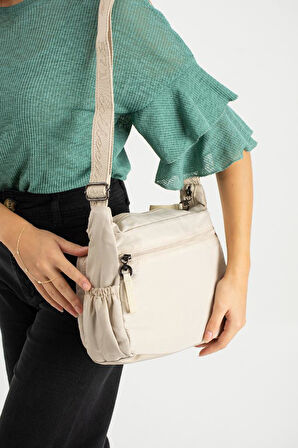 Kadın Postacı Çanta 26*21 Cm Hafif Poliamid Su İtici Yumuşak Kumaş Çapraz Askılı Omuz Çantası