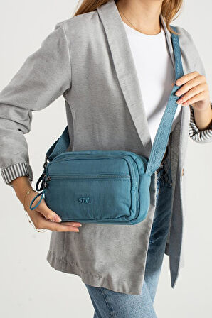 Kadın Postacı Çanta 24*16 Cm Hafif Poliamid Su İtici Yumuşak Kumaş Çapraz Askılı Omuz Çantası