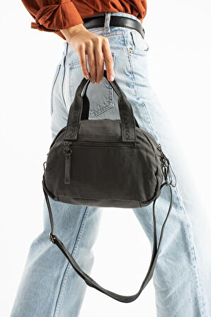 Kadın Omuz Çantası Elde Tutmalı Çapraz Askılı Postacı Kadın Çantası 20*27 Cm Astarlı Hafif Kumaş 