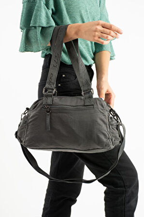 Kadın Omuz Çantası Çapraz Askılı Postacı Kadın Çantası 21*31 Cm Poliamid Hafif Kumaş Kol Çantası