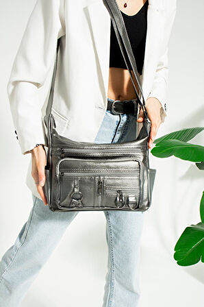 Y.S.Deri Kadın Postacı Çanta Çok Cepli 30*20 Cm Vegan Deri kadin Çapraz Askılı Omuz Çantası