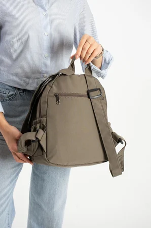 Kadın Sırt Çantası Ultra Hafif Paraşüt Kumaş Su İtici Kumaş Günlük Sırt Çantası Ölçüsü 30*24 Cm