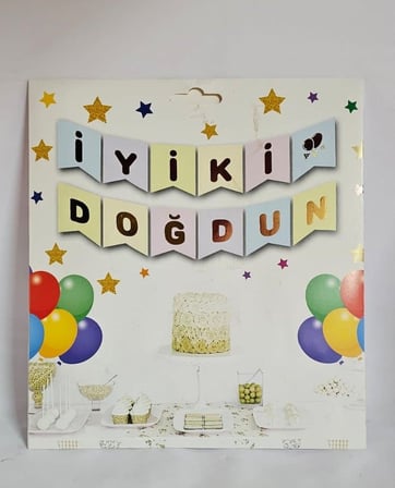 Özel Seri Anlamlı Eğlence Görsel İYİ Kİ DOĞDUN MAKARON GOLD VARAKLI BANNER