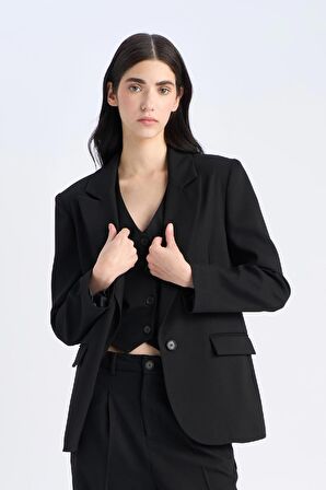 DeFacto Oversize Geniş Kalıp Düğmeli Basic Düz Blazer Ceket B0490AX25SPBK81