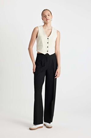DeFacto Standart Boy Klasik Pantolon Wide Leg Geniş Bol Paça Basic Düz Yüksek Bel C6402AX24AUBK27
