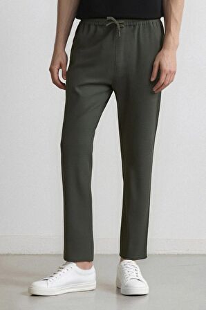 DeFacto Jogger Pantolon Beli Bağcıklı Cepli Düz Paça D8641AX24AUKH244