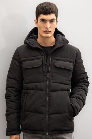 Slim Fit Dar Kesim Kapüşonlu Fermuarlı Mont