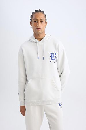 DeFactoFit NBA Brooklyn Nets Comfort Fit Rahat Kalıp Kapüşonlu Kalın Sırt Baskılı Sweatshirt D3222AX24WNGR493