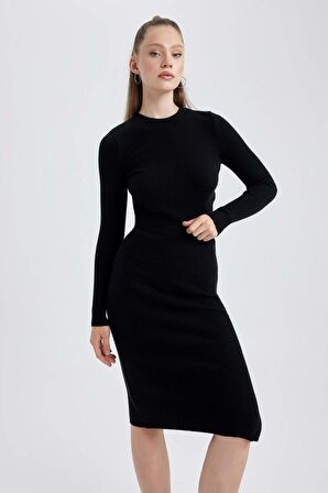 DeFacto Coool Slim Fit Bisiklet Yaka Kazak A2057AX23AUBK27