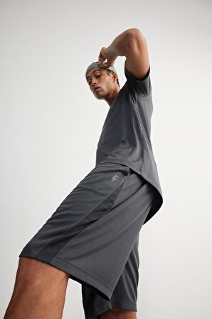 DeFactoFit Slim Fit Dar Kesim Bisiklet Yaka Baskılı Sporcu Kısa Kollu Tişört V2887AZ25SPBK81