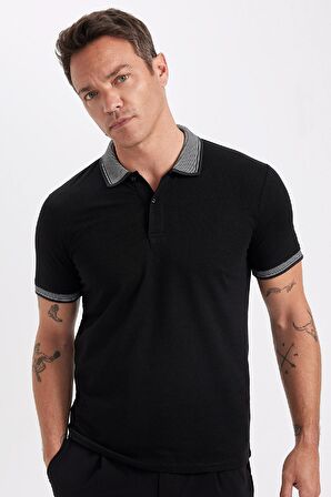 Slim Fit Kıvrılmaz Polo Yaka Kol Bantlı Pamuklu Tişört