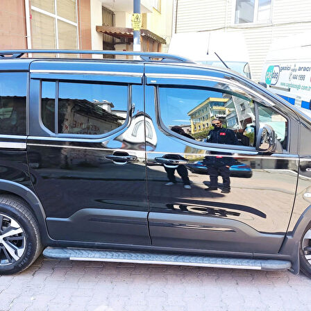 Citroen Berlingo Kromlu Cam Rüzgarlığı 2019 Model Ve Sonrası