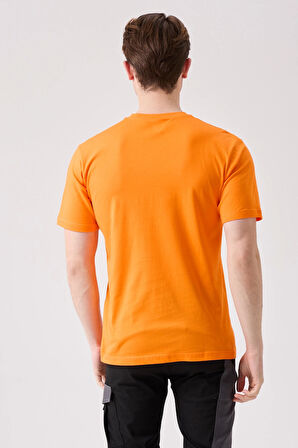 Galanthus V Yaka T-Shirt - Nefes Alabilir, Rahat ve Şık Tasarım