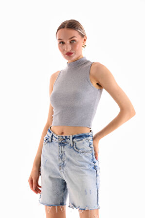 KADIN LİKRALI KOLSUZ CROP BLUZ