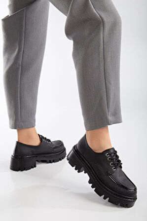 Minnet Siyah Bağcık Detaylı Oxford Ayakkabı 