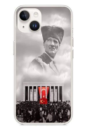 iPhone 13-14 Uyumlu Bulutların Üzerindeki Lider Kalpaklı Atatürk Baskılı Silikon Kılıf