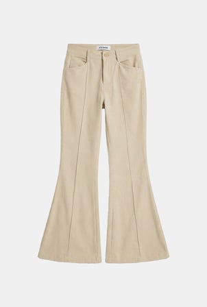 Kadın Bej Flare Fit Pürüzsüz Dokulu Esnek Velvet Kadife Kumaş Pantolon