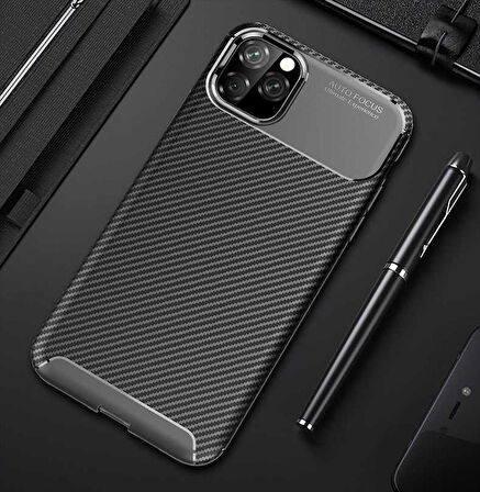 Apple iPhone 11 Pro Max ile Uyumlu Kılıf Focus Karbon Tasarım Telefon Kılıfı Kapak