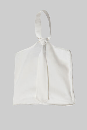 Kadın Ekru Renk Straptez Özel Kumaş Kravat Detaylı Tasarım Bluz