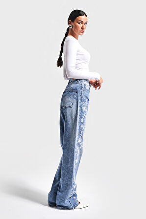 Kadın Mavi Renk 4S5-27 Straight Fit %100 Koton Nakış Detaylı Tasarım Denim Jean