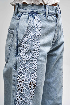 Kadın Snow Kot Rengi 3s5-3 Dantel Nakışlı Loose Fit Orta Bel İç Boy 83 Cm Tasarım Denim Jean