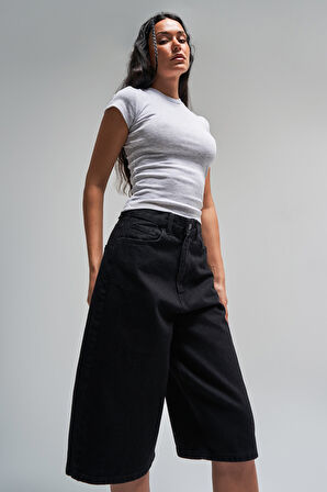 Kadın Siyah Renk 1s5-1 Maxi Boy Bol Kesim %100 Koton Denim Bermuda Şort