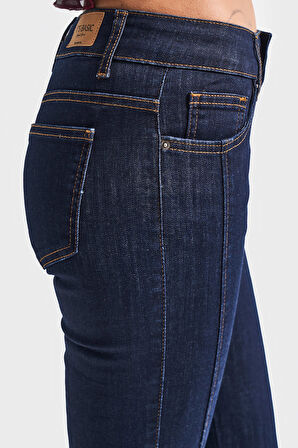 Kadın İndigo Renk 7w5-50 Midrise Flare Fit Esnek Elastan Kumaş Orta Bel Denim Jean