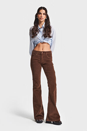 Kadın Açık Kahve 26w5-42 Flare Fit İnce Fitilli Velvet Esnek Kumaş Pantolon