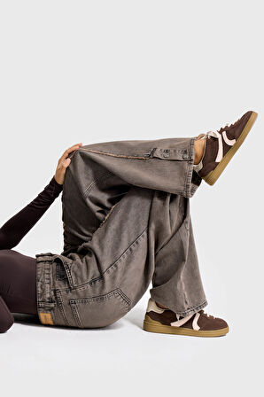 Kadın Koyu Kahve Kot 3w5-70 Süper Baggy Fit Paça Detaylı Özel Tasarım Denim Jean