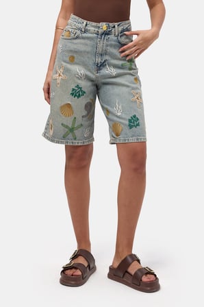 Kadın Kot Rengi 4s6-65 Nakışlı Özel Tasarım Bermuda Denim Şort