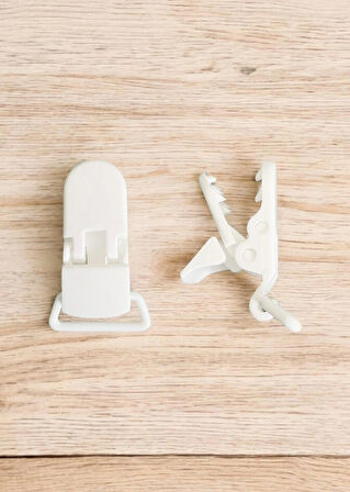 Pamuk Müslin Bebek Emzik Askısı - 1 Plastik Klips, Kolay Açılır Emzik Tutacağı / Zinciri | 2x25 cm