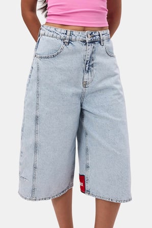 Kadın Ice 3s6-3 Mega Baggy Fit Paça ve Cep Detaylı Özel Tasarım Denim Şort