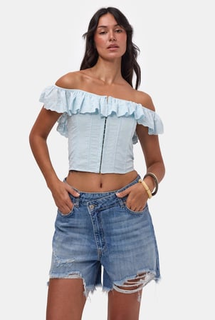 Kadın Mavi 10s6-4 Relax Fit Kemer Detaylı Denim Şort