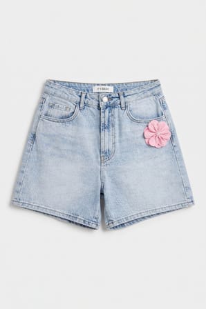 Kadın Mavi 4s6-3 Mom Relax Gül ve Nakış Detaylı Özel Tasarım Denim Şort