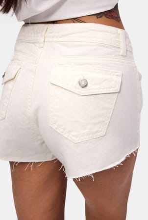 Kadın Kırık Beyaz 7s6-101 Mini Mom Arkadan Cepli %100 Koton Denim Şort
