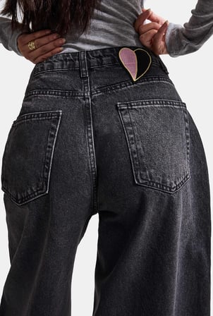 Kadın Koyu Füme 2w6-1 Barrel Fit Kalp Jakron Detaylı Denim Jean