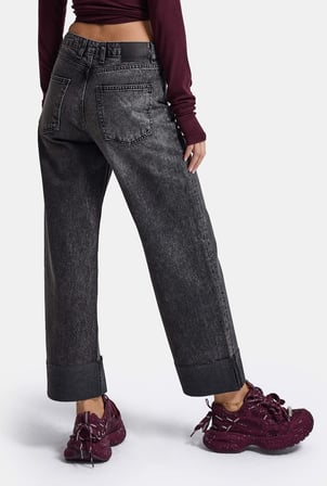 Kadın Koyu Füme 4w6-14 Relaxed Fit Paça Detaylı Denim Jean