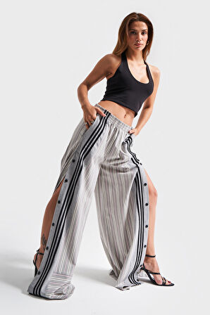 Kadın Kırmızı Beyaz Çizgili Renk Yandan Düğmeli Palazzo Fit Bol Kesim Tasarım Pantolon