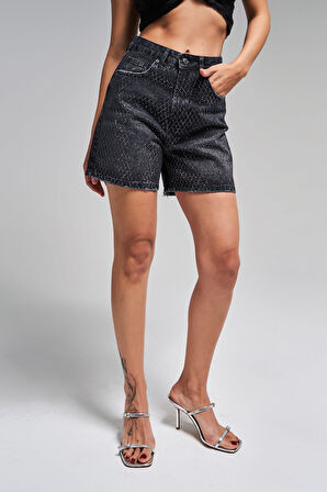 Kadın Koyu Füme Renk T-2S5-1  Parlak Taşlı Mom Fit Midi Boy Tasarım %100 Koton Denim Şort