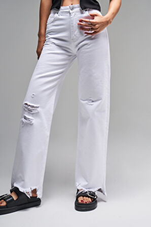 Kadın Beyaz Renk 13s5-2 Straight Fit Yüksek Bel %100 Koton Yırtık Detaylı Denim Jean