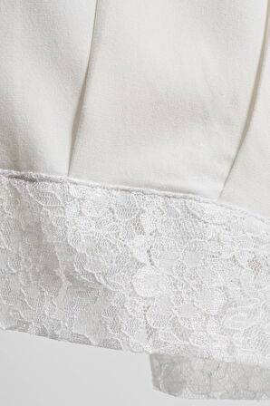 Kadın Ekru Renk Beyaz Dantel Detaylı Bol Kesim Özel Tasarım Kumaş Pantolon