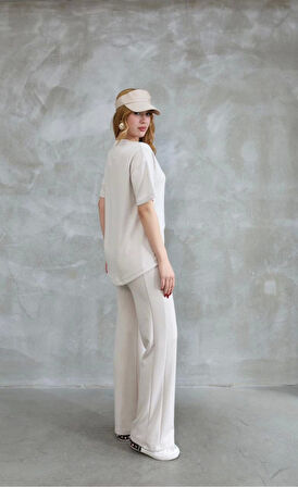 Osy Modal Yumuşak Dokulu Kumaş Bisiklet Yaka Taş Detaylı Kısa Kollu Takım - Kırık Beyaz