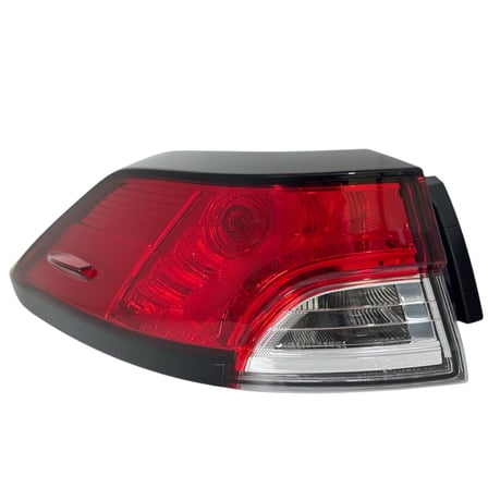 Toyota Corolla Cross 2022-2024 Stop Dış Sol (Ledsiz)