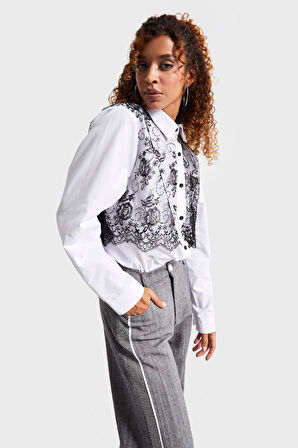 Kadın Beyaz Renk Siyah Dantel Detaylı Özel Tasarım Gömlek