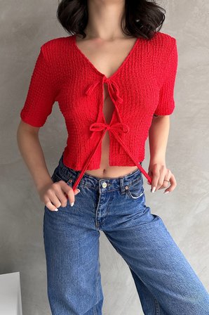 V Yaka Önü Bağlamalı Gofre Crop Bluz - KIRMIZI - M