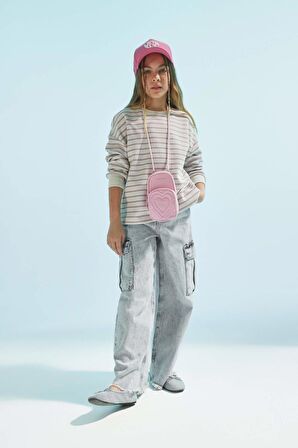 DeFacto Kız Çocuk Relax Fit Bisiklet Yaka Çizgili Sweatshirt B7378A824SPPN426