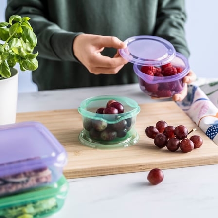 Plastik saklama kabı seti, lila-yeşil, 0,3 lt, 2 parça