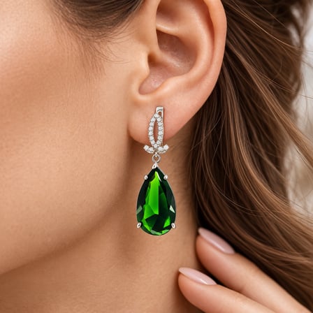 💎 Premium Parlak ve Şık 925 Gümüş Üzeri Rodyum Kaplama Yeşil Zümrüt Taşlı Damla Kadın Küpe