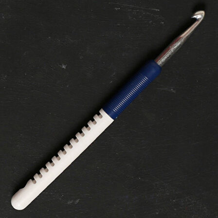 Addi 6 Mm 15 Cm Plastik Saplı Yün Tığ - 148-7