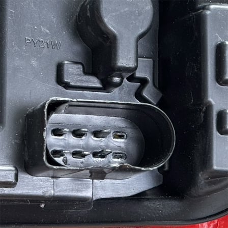 Audi A6 2009-2011 Stop Dış Sol (Ledli)